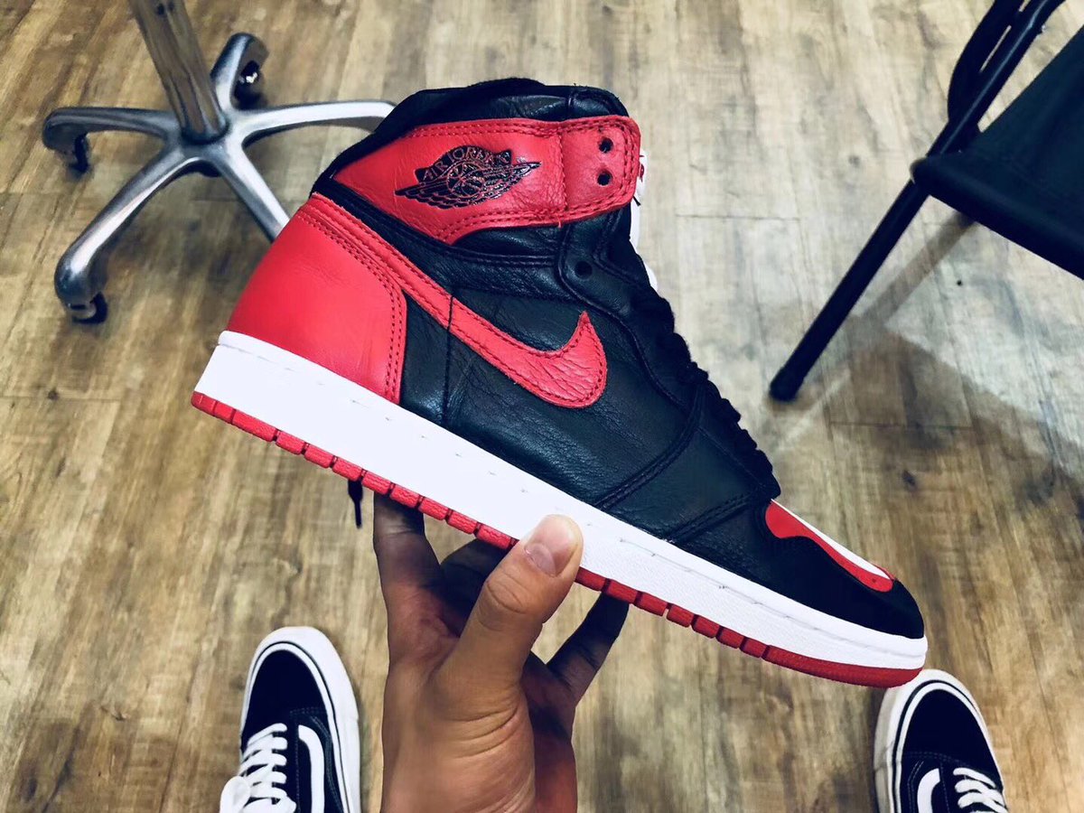 AJ1,Air Jordan 1,AR9880-023  芝加哥禁穿！全球限量 2300 双的 Air Jordan 1 本月发售！