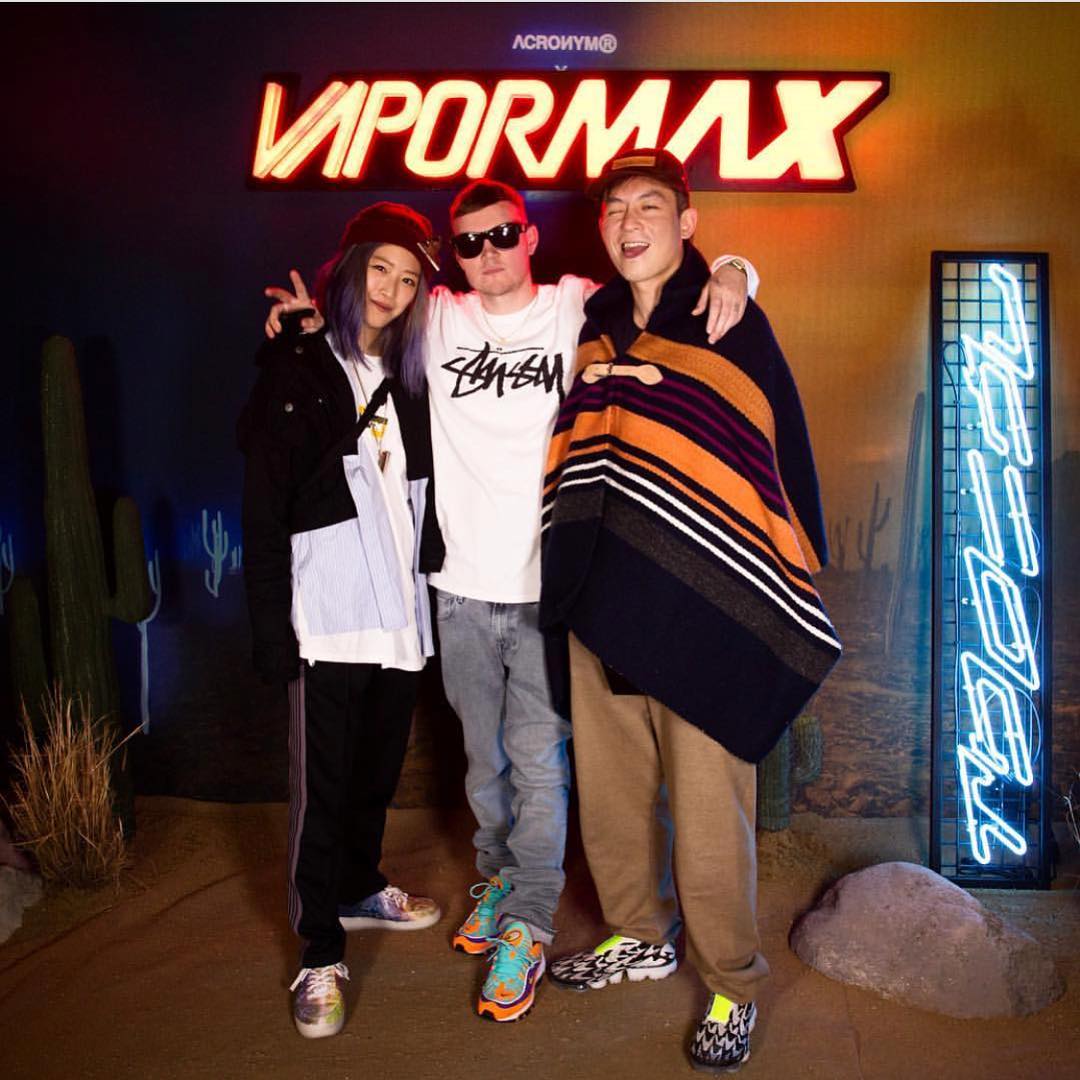 Nike, Air VaporMax  陈冠希与小编同时上脚联名鞋！你觉得谁穿的好看？