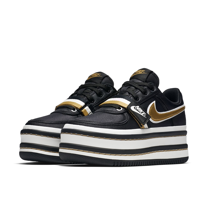 Nike,Vandle Surprise  明目张胆的增高鞋！女生专属 Nike Vandle Surprise 下周正式发售