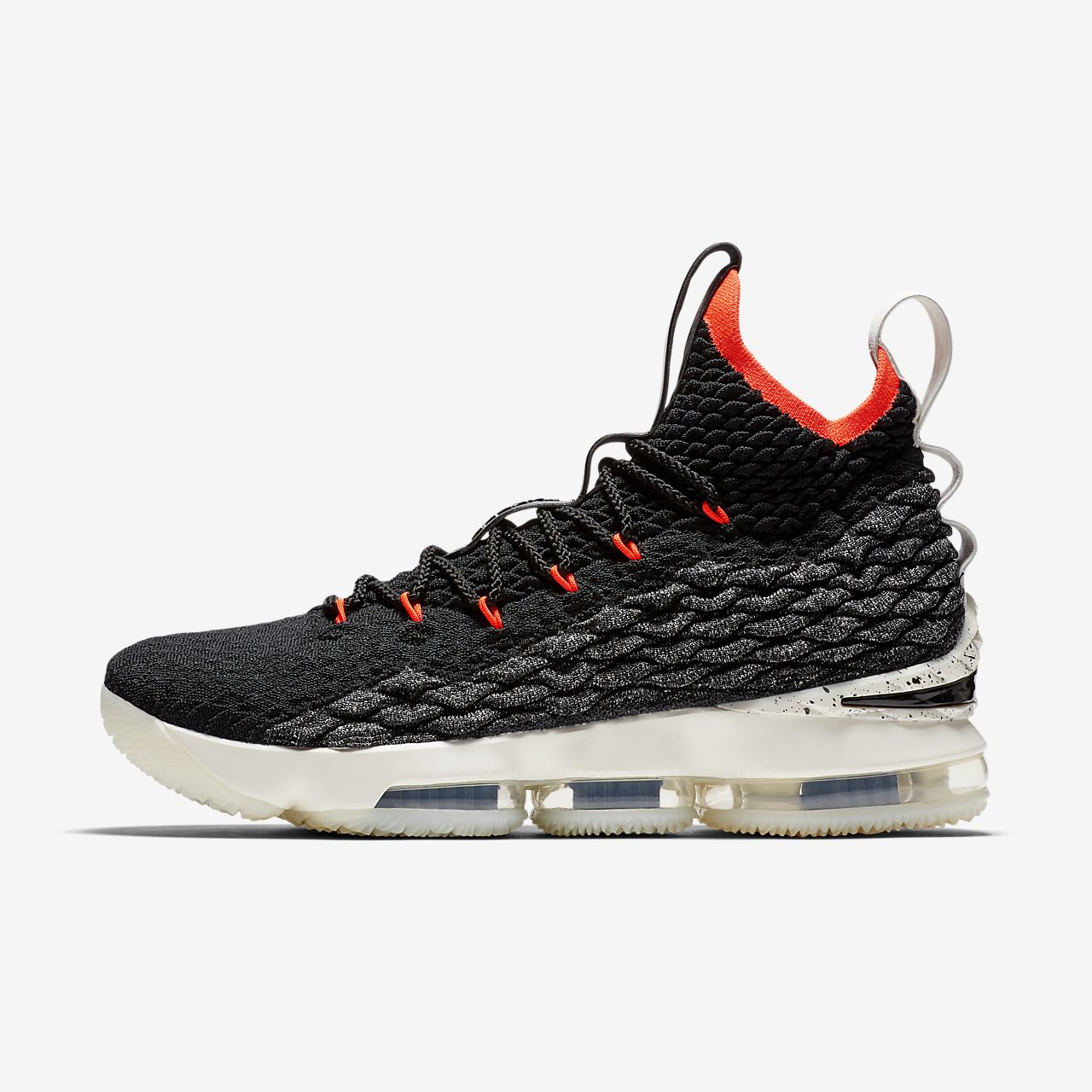 Nike,LeBron 15,AQ2363-002  詹姆斯季后赛上脚配色！全新 LeBron 15 “Crimson” 现已发售