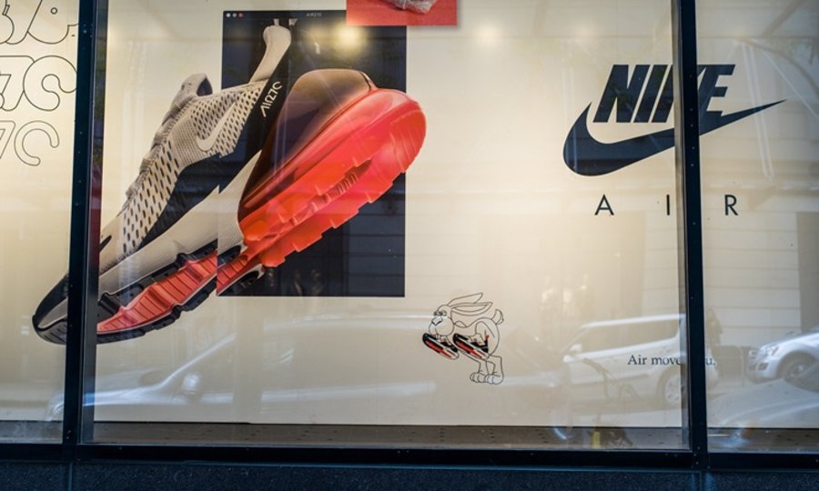 nike,yeezy,kanye west,palace,  侃爷宣布进军建筑界，Nike 高管频频离职的原因居然是？