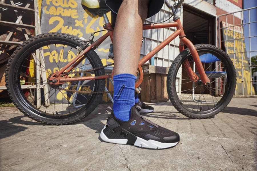 Nike,Air Huarache Drift BR,上脚  9 种脑洞大开系带方式！Air Huarache Drift BR 还有这么多玩法！