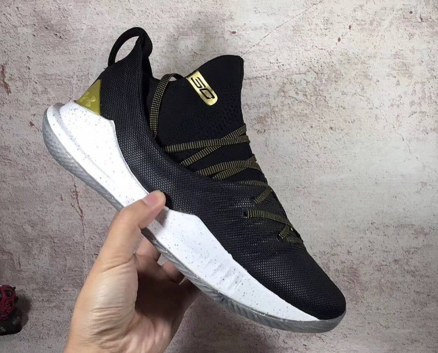 发售,UA,Curry 5,Gold Pack,302065  全新配色登场！UA Curry 5 “Gold Pack” 即将发售