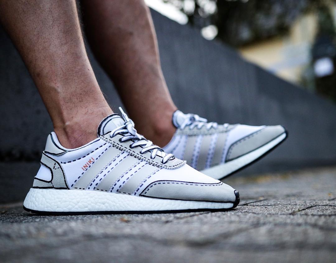 球鞋美图,定制,adidas,Bonsai  看惯了 AJ、Nike，阿迪的二次元球鞋恐怕还是第一次见！