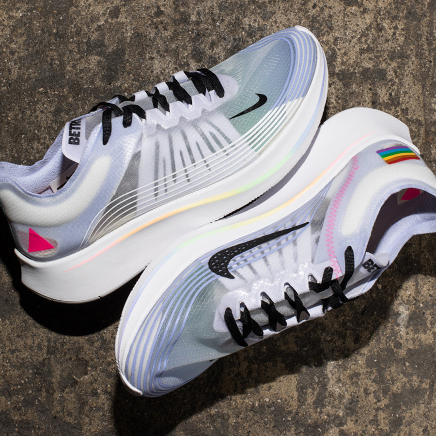 Nike,Zoom Fly SP,开箱,发售  彩虹蝉翼跑鞋！Zoom Fly SP “BETRUE” 实物图赏