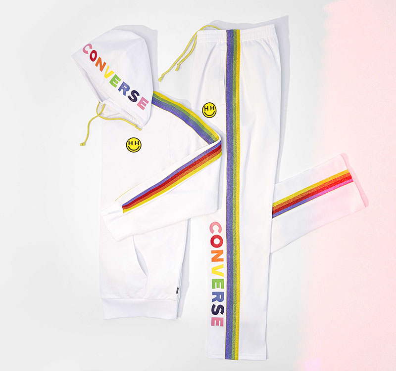发售,Converse,Pride,LGBTQ,Miley  刚刚上架！Converse 携手 Miley Cyrus 带来全新 Pride 系列