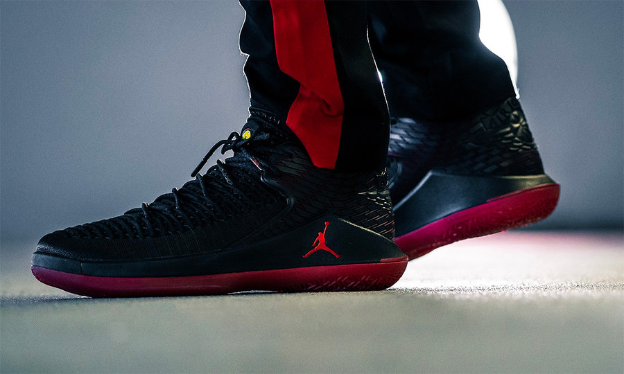 AH3347-003,AJ32,Air Jordan 32, AH3347-003 飞翼后跟！最后一投 Air Jordan 32 Low 上脚实拍