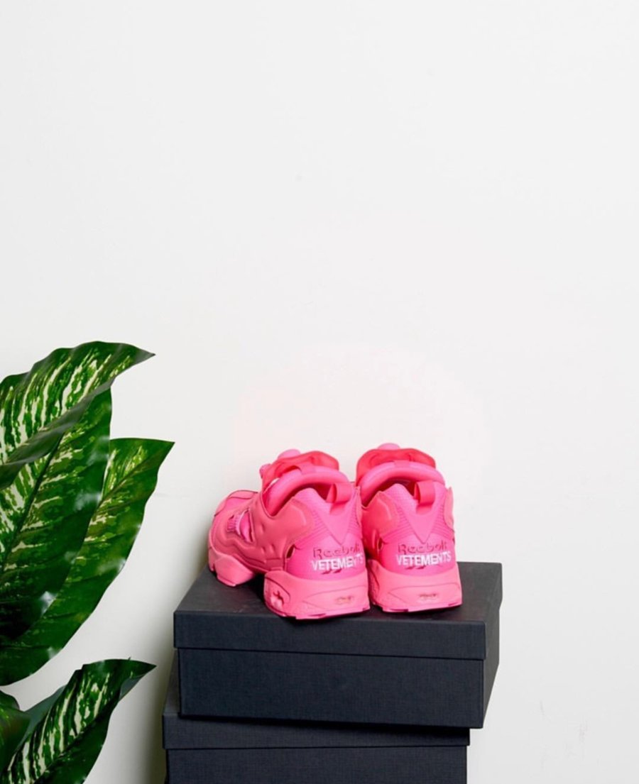 Vetements,Reebok,Pump Fury  Vetements x Reebok 再联名！纯色 Pump Fury 一样能炸街！