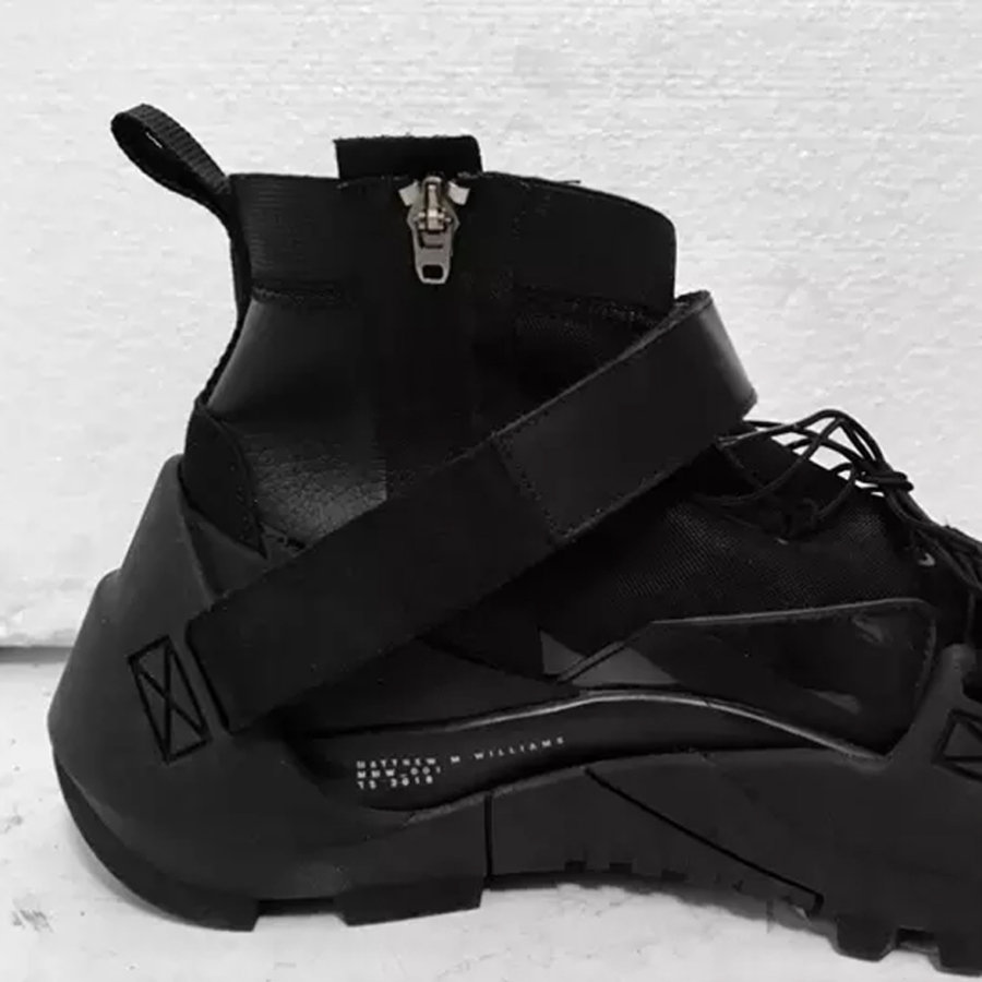 Matthew M. Williams,Nike  ​全新机能鞋款！MMW x Nike 联名鞋款亮相巴黎时装周