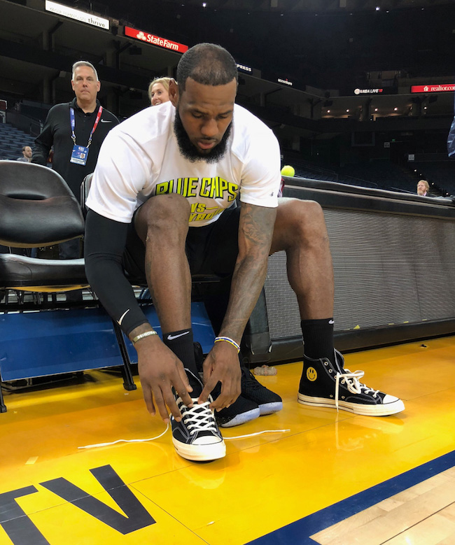 LBJ,nike,supreme  “湖勇” 首次交锋结局竟如此反转！恶搞联名被罚是营销手段？