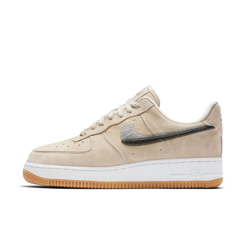 Nike,Air Force 1,女,曝光  独特 Swoosh 细节！清新裸色 Air Force 1 官图释出！