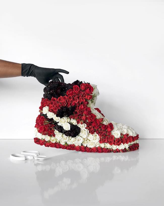 lbj15,aj1,air max1,ow,aj4  球鞋趣图丨七夕你应该送的球鞋鲜花！还有灭霸詹的无限战靴！
