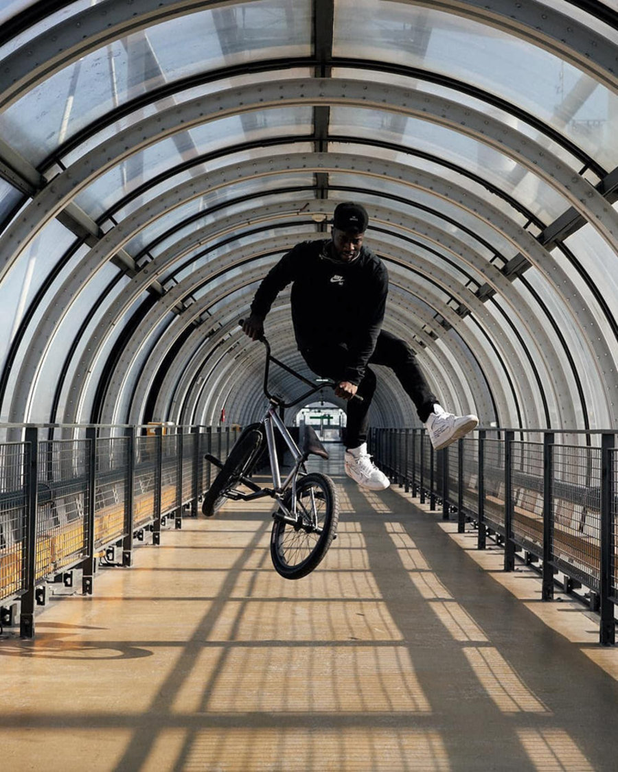 Nigel Sylvester,AJ1,Air Jordan  自带做旧效果！最神秘的 Nigel Sylvester x AJ1 实物曝光