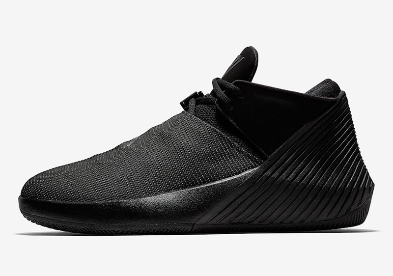 Jordan Brand,Why Not Zer0.1 Lo  实战黑武士！威少 Why Not Zer0.1 Low 全新黑色现已发售