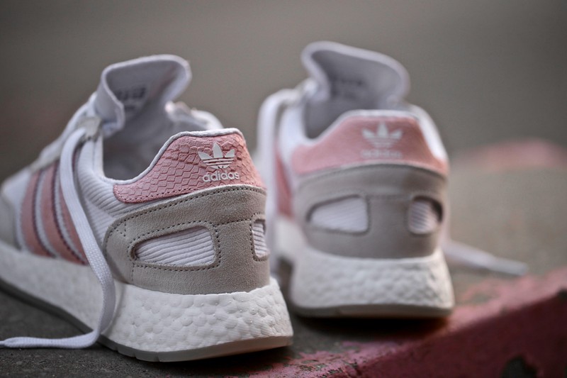 adidas Originals,I-5923,D97348  清新软妹系！adidas Originals I-5923 W 全新配色现已发售