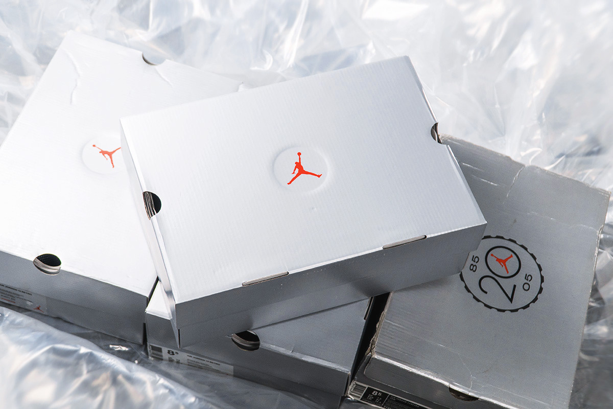 414571-104,AJ13,Air Jordan 13, 414571-104 AJ13 小编开箱！看看熊猫 Air Jordan 13 从外到里的致命诱惑！