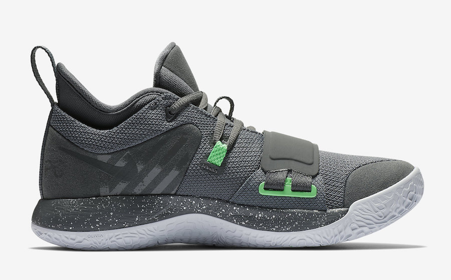 Nike,PG 2.5,发售,BQ8452-007  鞋面丰富暗纹设计！全新配色 Nike PG 2.5 即将发售