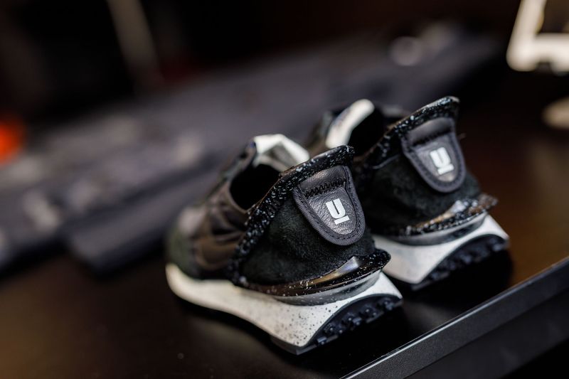Nike,UNDERCOVER,Waffle Racer  后跟让人过目不忘！UNDERCOVER x Waffle Racer 曝出全新实物