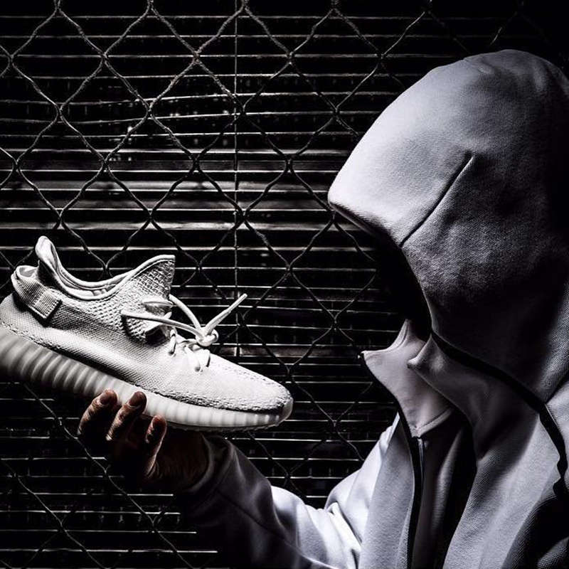 Yeezy,低于,原价,、,联名,跌,了,两千,近期,这么,  Yeezy 低于原价、OW 联名跌了两千！近期这么多新鞋你不可能没买！