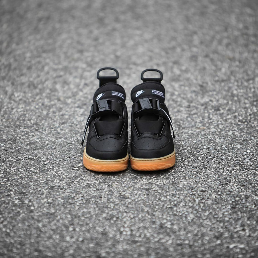 Nike,Air Force 1 Utility QS,发售  磁力绑带 + 独特标签！Nike Air Force 1 Utility QS 实物欣赏