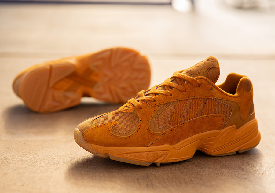 size?,adidas,Yung-1,发售  这双复古橘黄必入！英国鞋店 size? 联名款 Yung-1 下周发售