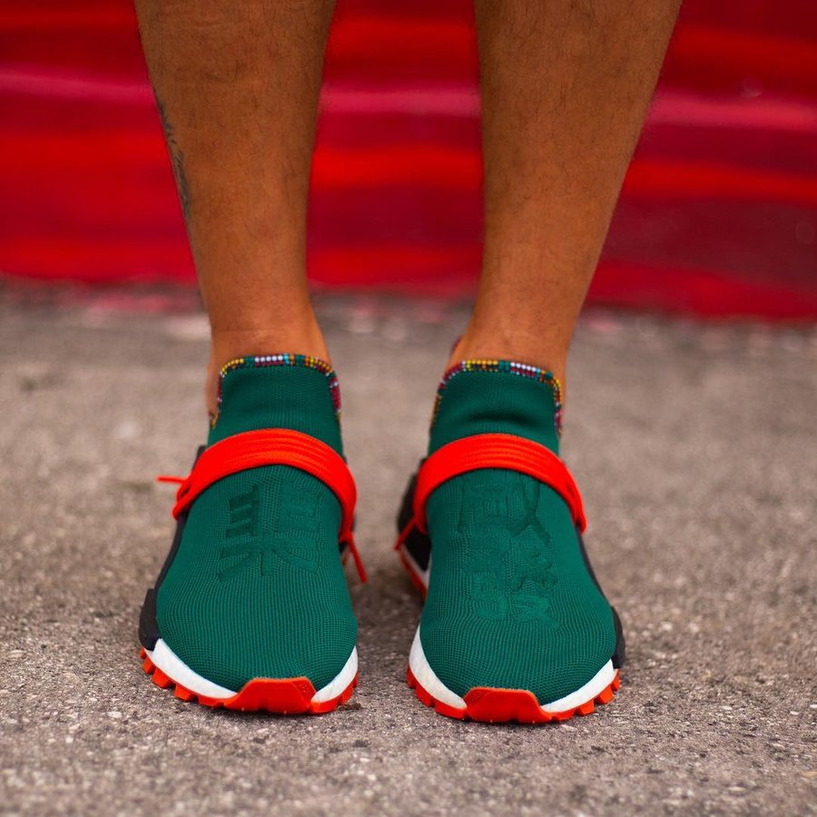菲董,Pharrell,adidas NMD Hu Trai  中国限定竟然是红配绿！菲董联名 Hu NMD 上脚还不错！