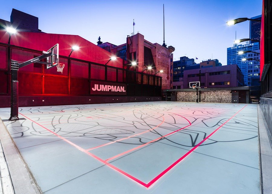 Jordan Brand  Jordan Brand 洛杉矶新店开张！设计超前卫还有专属球场！