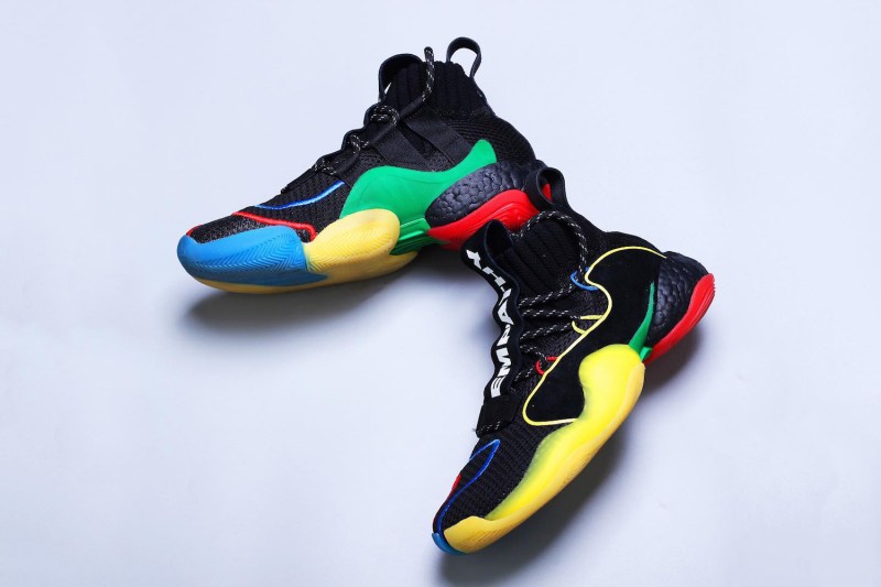 BYW X,BYW,adidas  菲董的亲着版本！这双 BYW X 在配色上也格外抢眼！