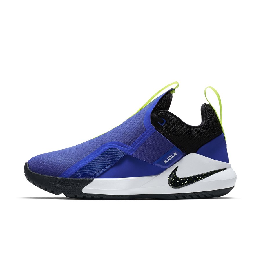 Nike,Ambassador 11  经典雪碧配色！专为外场实战而生的 Ambassador 11 即将发售