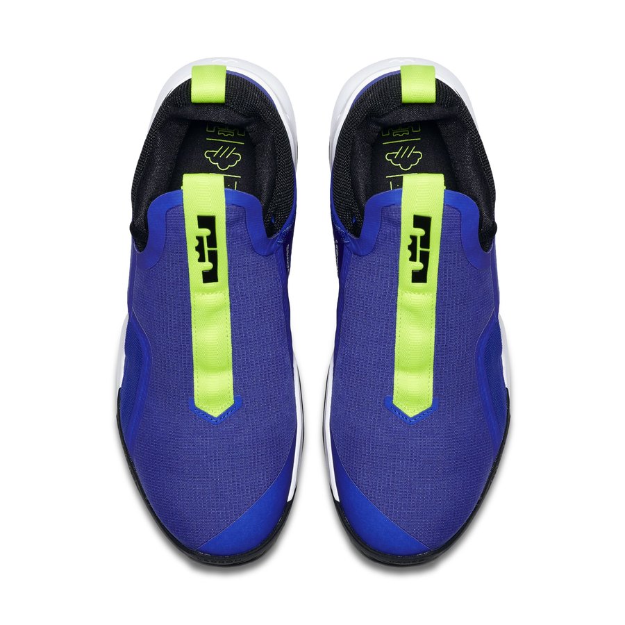 Nike,Ambassador 11  经典雪碧配色！专为外场实战而生的 Ambassador 11 即将发售