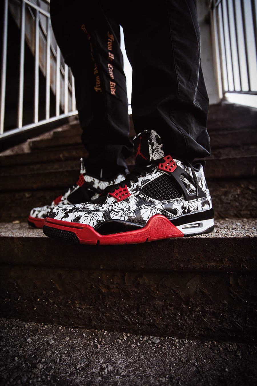 BQ0897-006,AJ4,Air Jordan 4 BQ0897-006 福利！没抢到人气超高的 AJ4 “Tattoo”？没关系，我们免费送你！