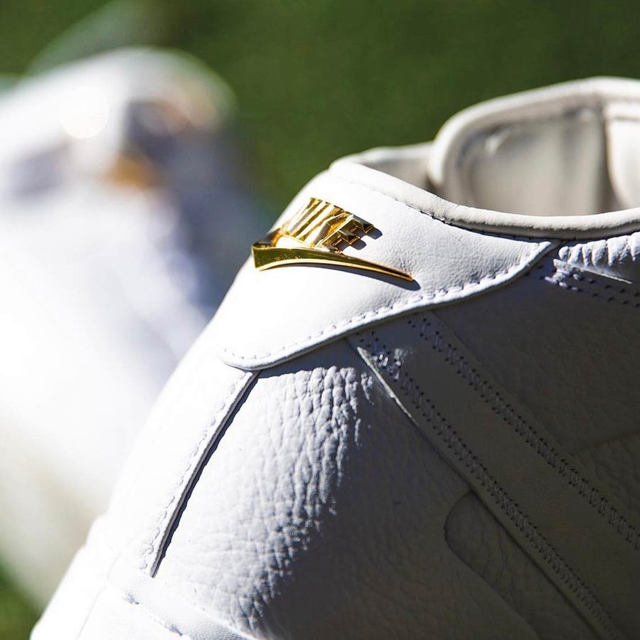 Victor Cruz,Air Force 1,发售,AO9  曾经的亲友限定再度现身！Victor Cruz 专属 Air Force 1 迎来市售