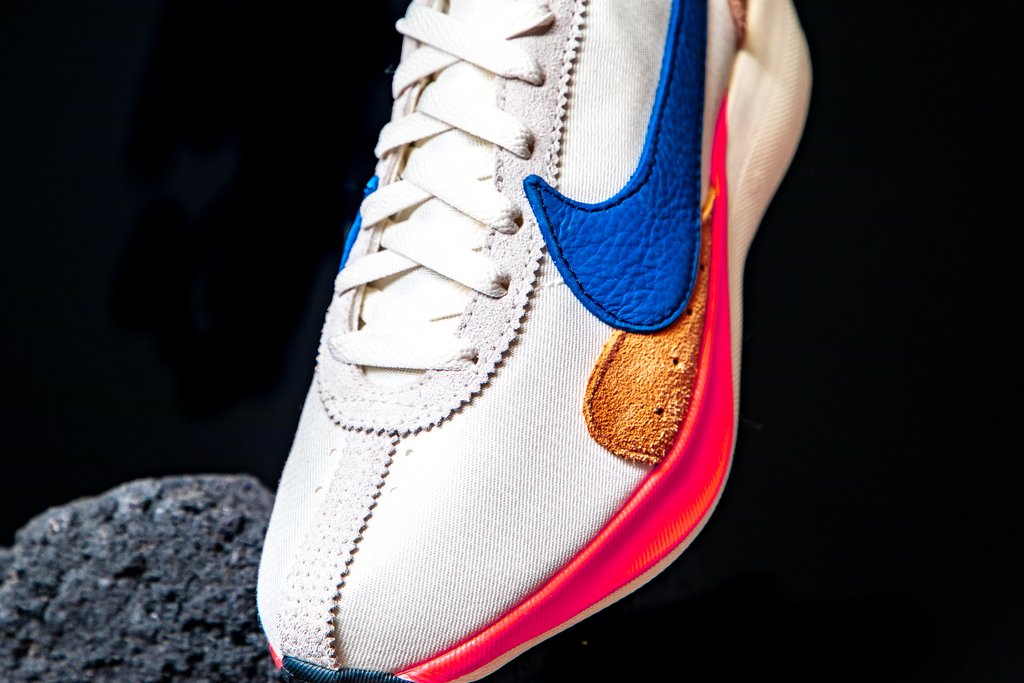 BV7779-100,Moon Racer,Nike BV7779-100 跳动的活力新配色！这双 Nike Moon Racer 你心动吗？