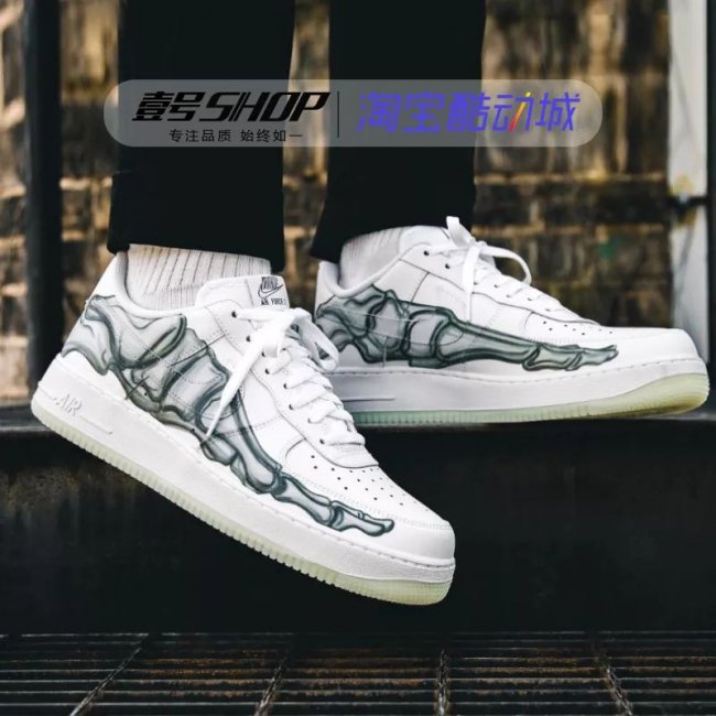 Yeezy  双 11 推荐第二弹！除了球鞋，还有长裤、外套和超值羽绒服！