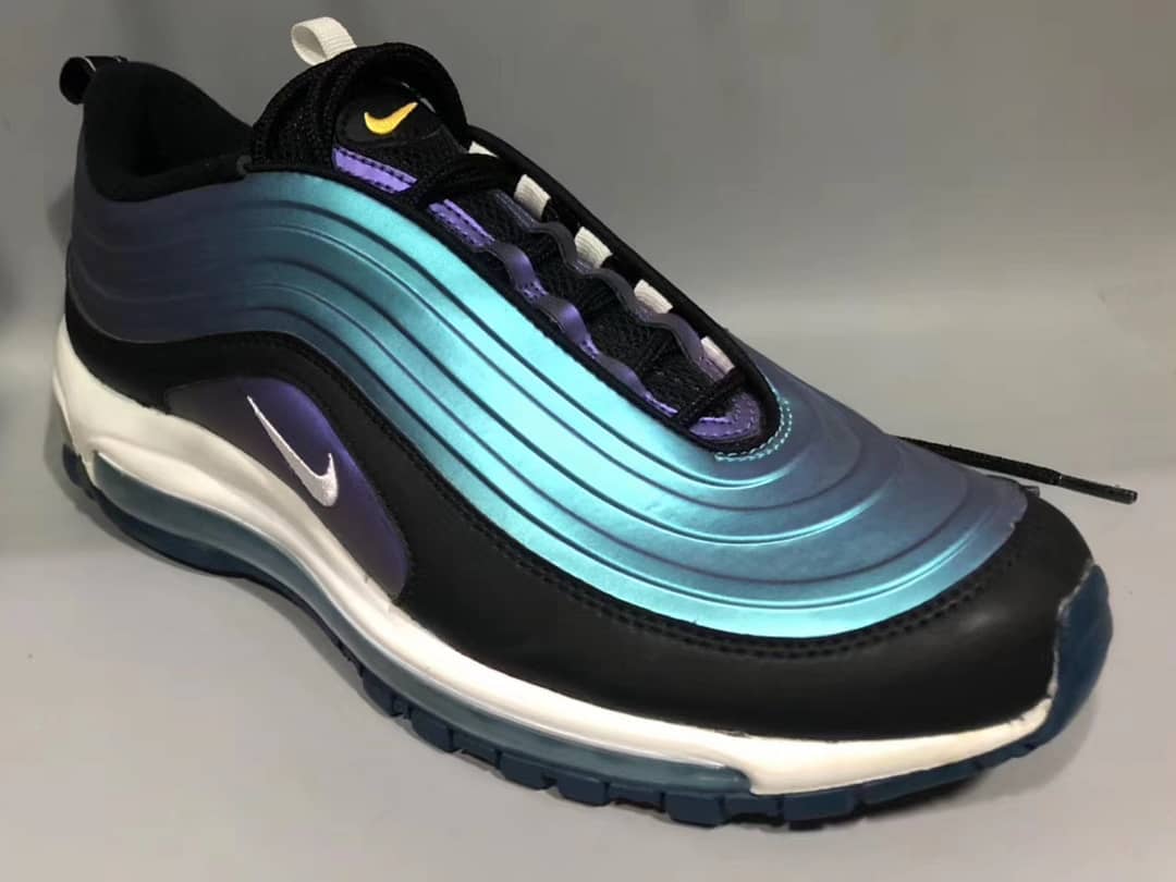 Nike,Air Max 97,Foam  液态金属的既视感！发泡鞋面 Nike Air Max 97 实物释出！