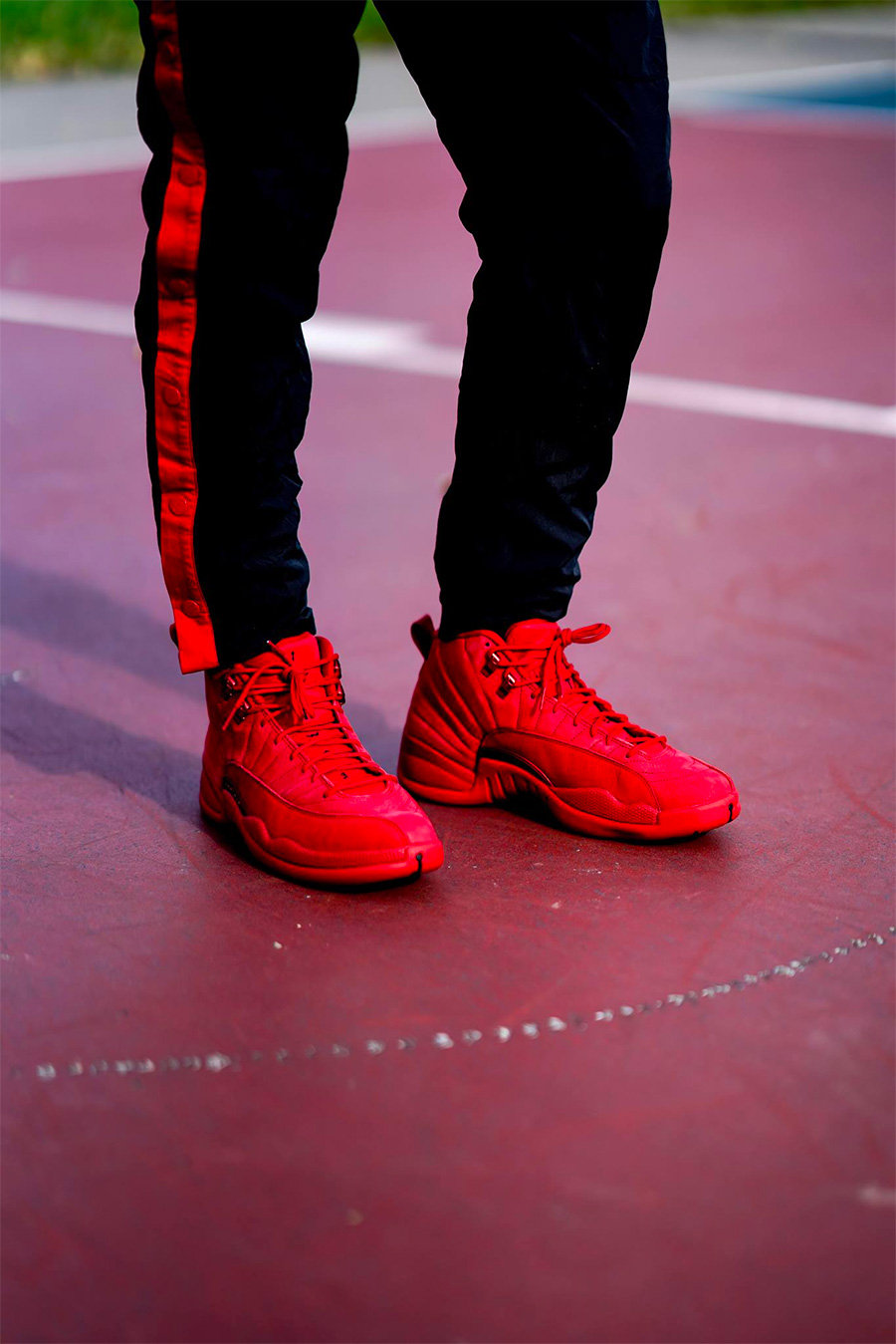 AJ12,Air Jordan 12,130690-601 130690-601 喜庆又帅气！大红 Air Jordan 12 上脚效果真的不错！