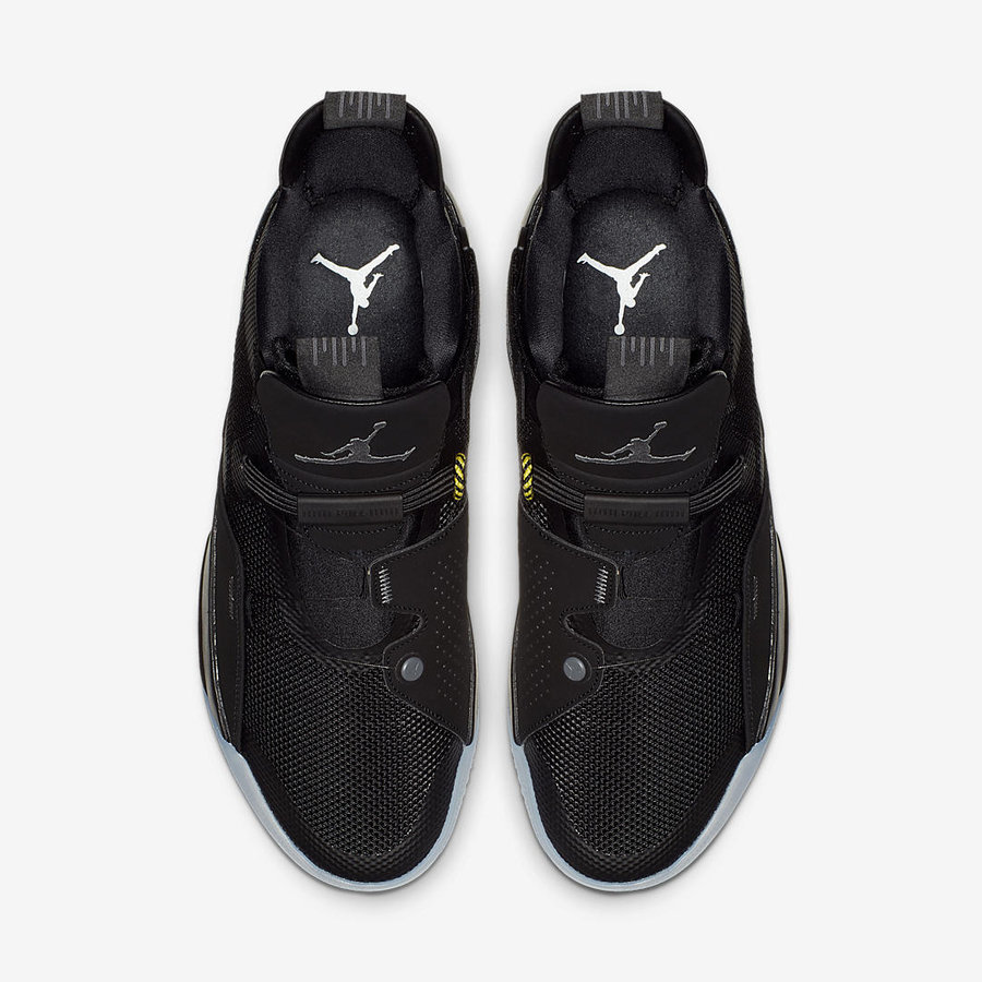 Air Jordan 33,AJ33,发售  纯黑爆裂纹！Air Jordan 33 “Utility Blackout” 即将发售