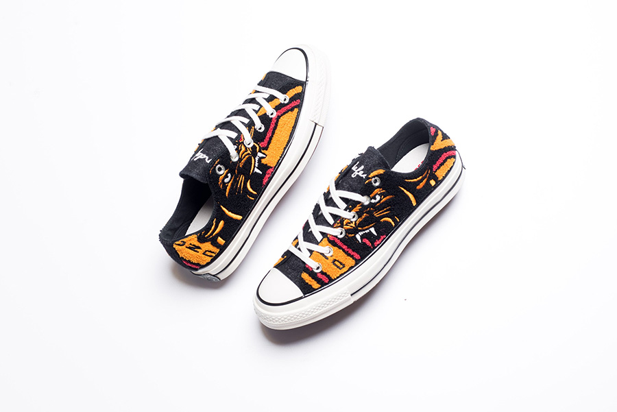 162981C,UNDEFEATED,Converse 162981C 凶狠的野兽刺绣！UNDEFEATED x Converse 即将发售！
