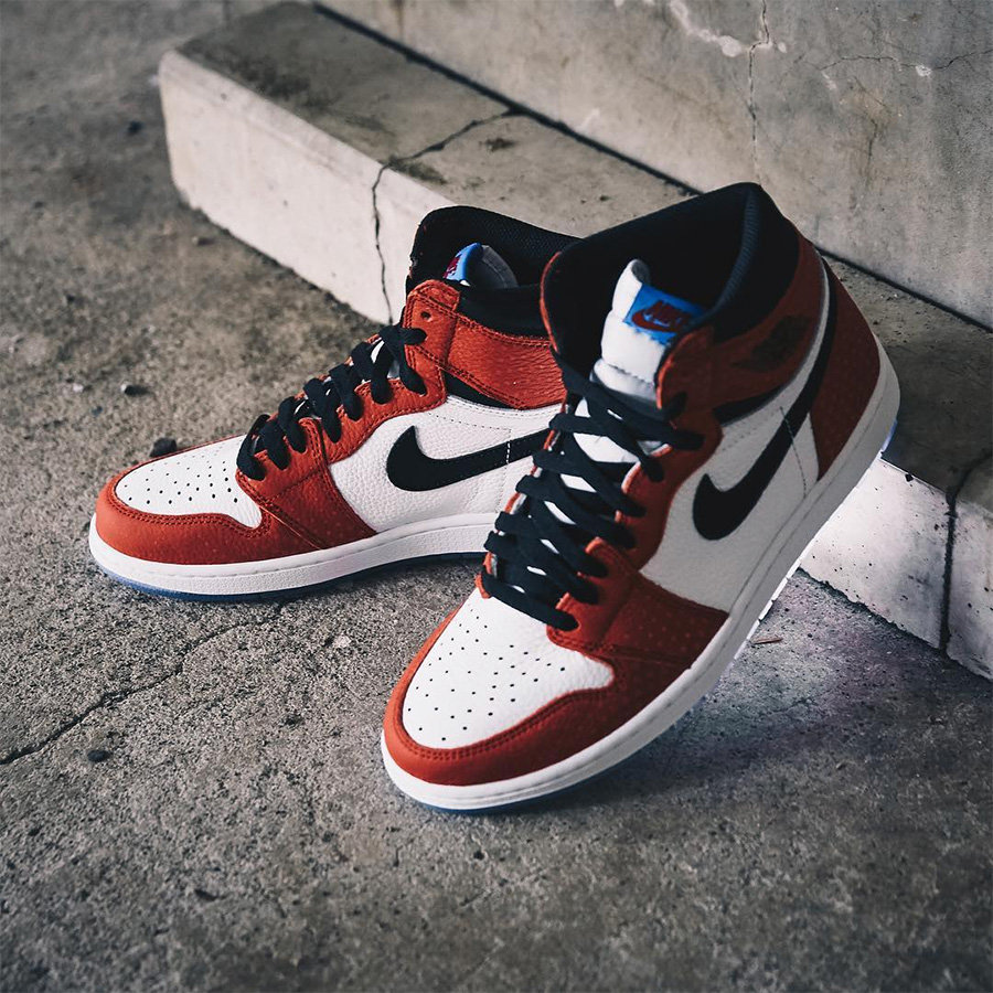 555088-602,AJ1,Air Jordan 1 555088-602 货量似乎不小，但蜘蛛侠 Air Jordan 1 的预售价格可不便宜…