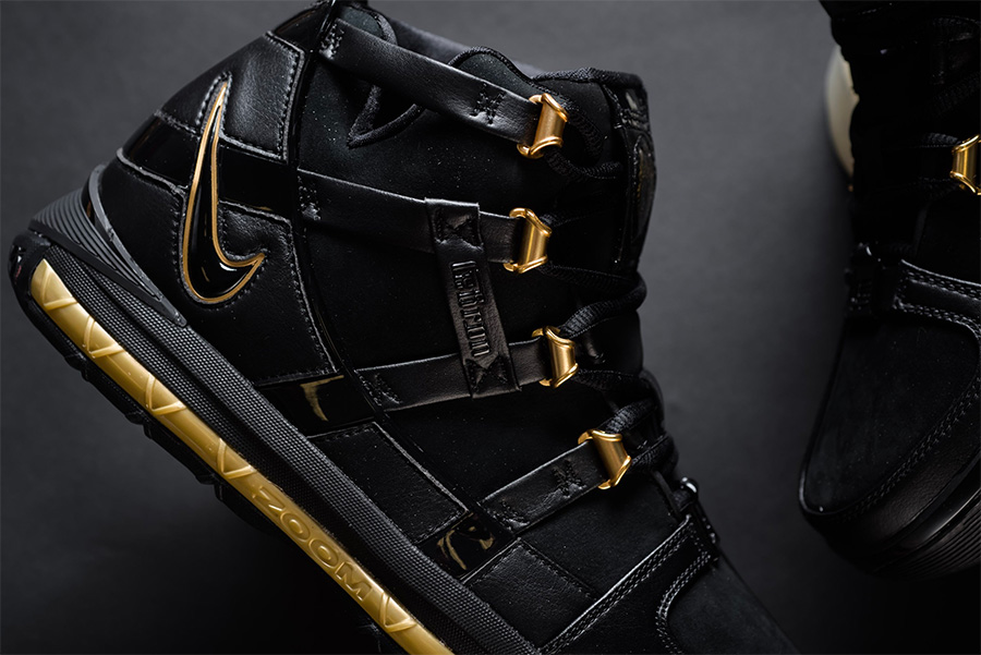 AO2434-001,LeBron 3,LBJ3,Nike  王者气质！黑金配色 Nike LeBron 3 QS 美图欣赏
