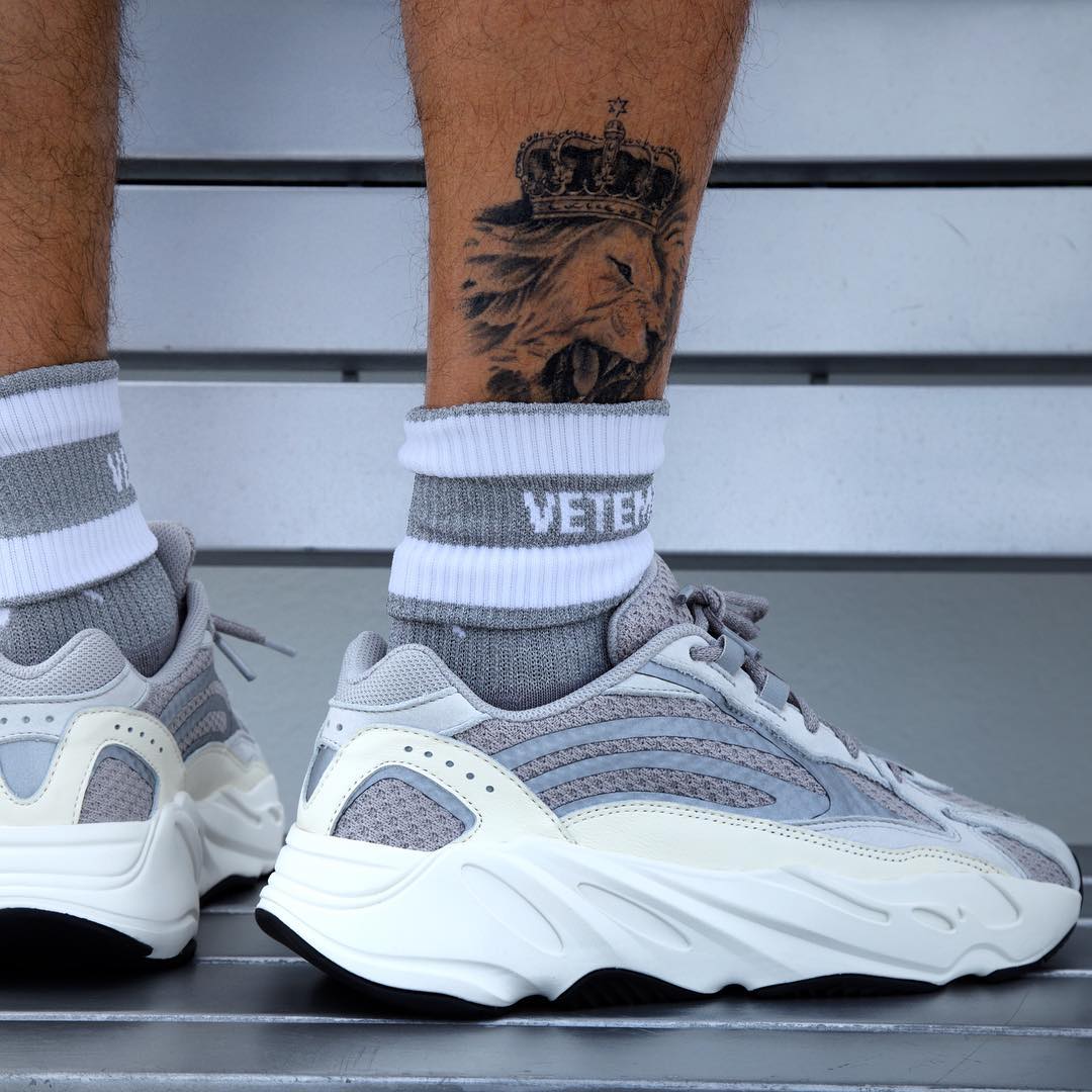700 V2,Yeezy,adidas,Static,EF2  市价￥6000！「天使」Yeezy 700 V2 即将补货！