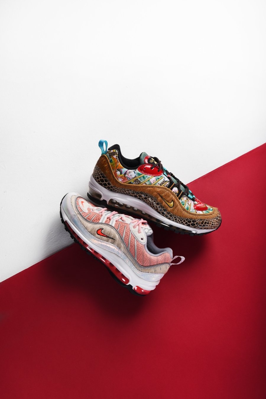 Nike,Air Max 98,CNY  市价逼近三千！堪比「What the」版本的 Air Max 98 CNY 细节真丰富