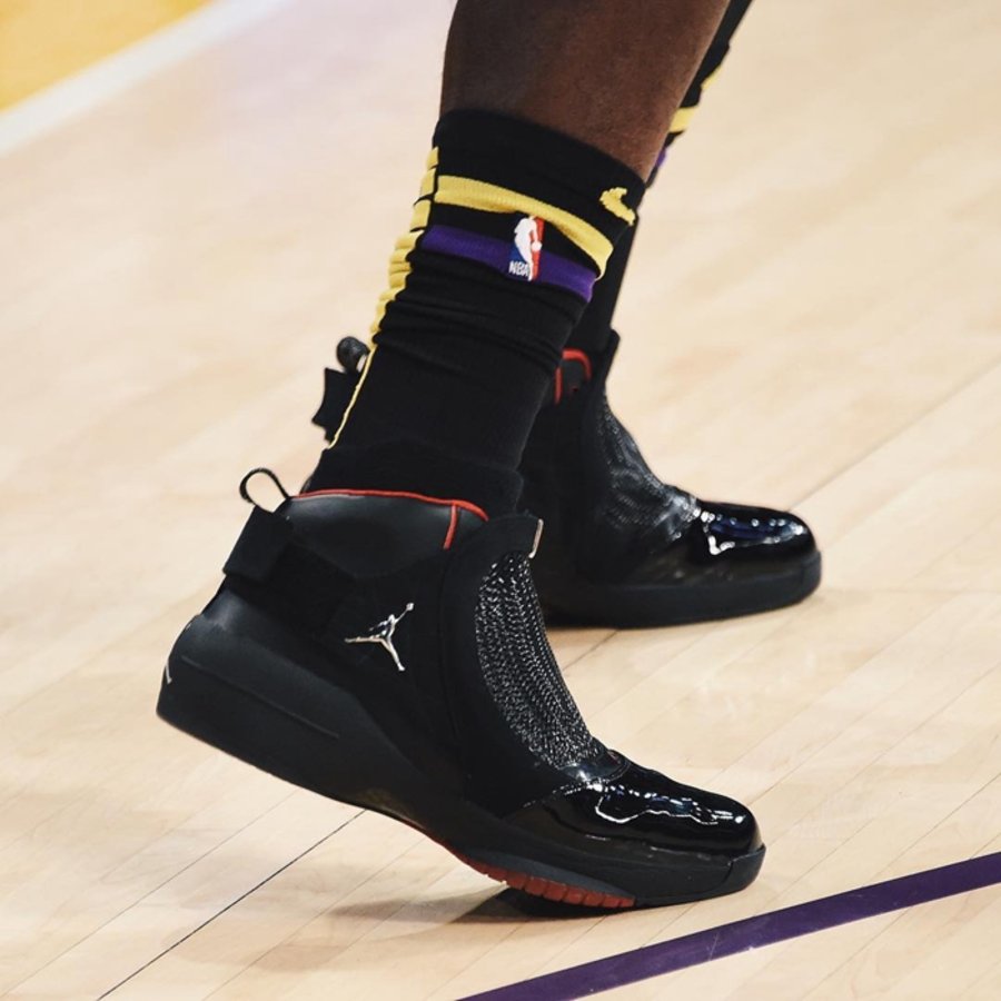 Nike,adidas,Puma,Kobe,Lining,W  塔克在韦德面前也黯然失色！一周 NBA 球鞋上脚精选！01.11