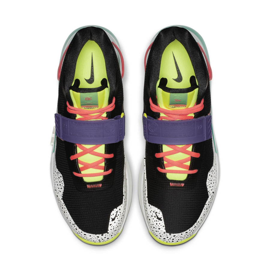 Air Force Max EP,Nike,发售  浓眉哥上脚战靴！Air Force Max EP 多款配色国内现已发售