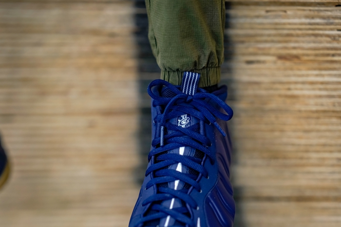 Nike,Air Foamposite,Midnight N  今年第一双喷泡来了！哑光午夜蓝 Air Foamposite One 上脚真心帅