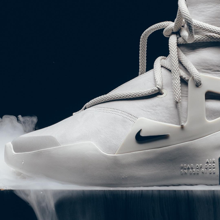 Nike,Air Shot Around,AT9915-00  明天上午有的忙了！三款 Fear of God x Nike 官网倒计时中