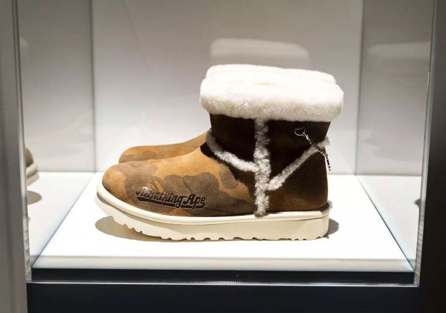 UGG,BAPE  看了这几双即将发售的「联名新鞋」我才知道，今年钱包一定遭殃...