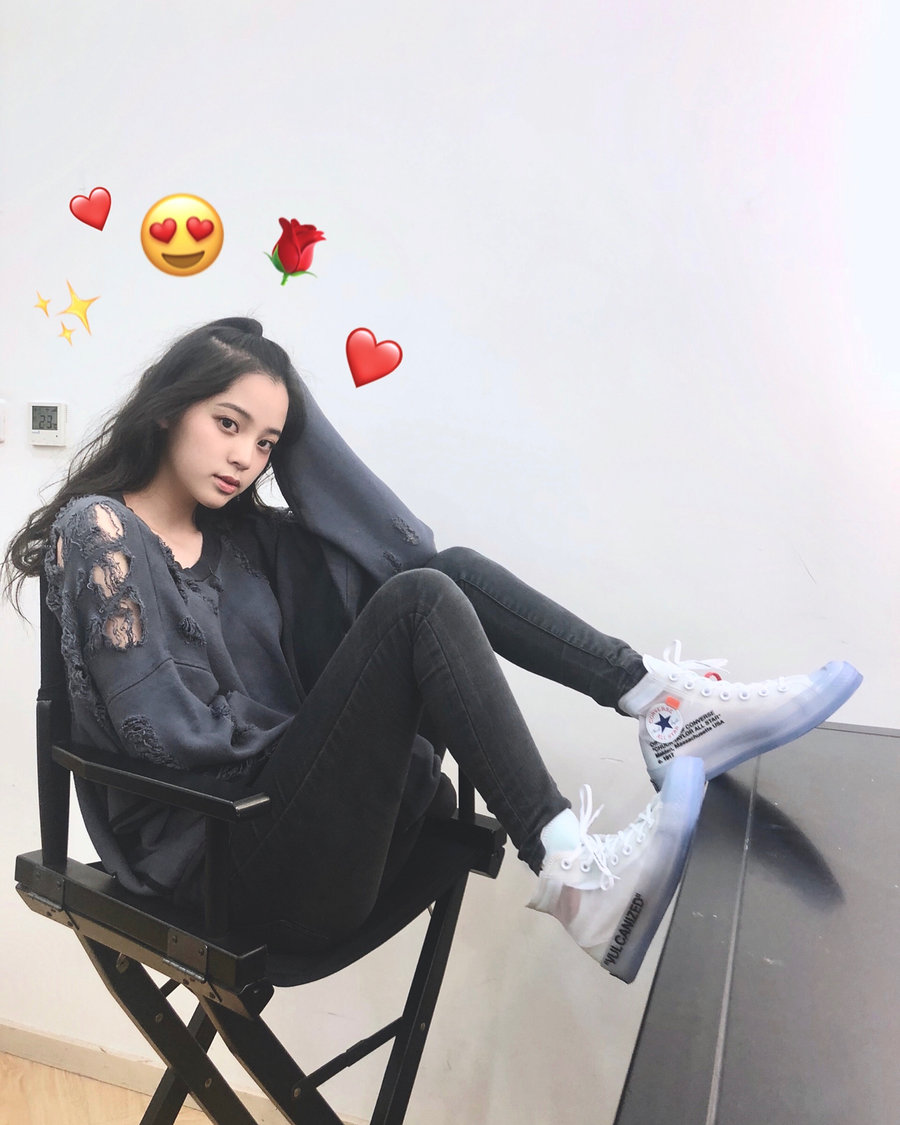 Converse,张艺兴,欧阳娜娜  欧阳娜娜晒匡威新鞋，明早还有「重磅联名」发售！