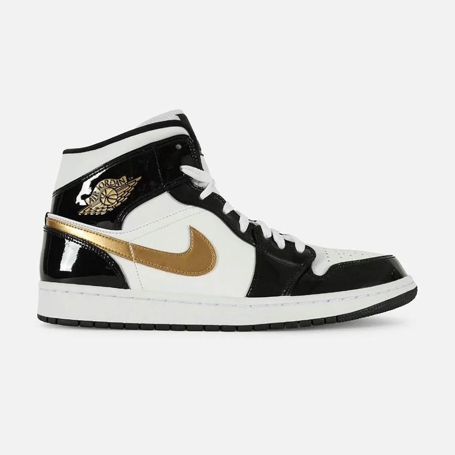 852542-007,AJ1,Air Jordan 1 852542-007 漆皮黑金脚趾 Air Jordan 1 Mid 真的帅！价格也不便宜...