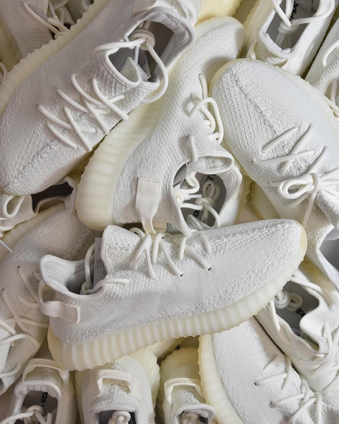Nike,adidas,Converse,Yeezy,Zoo  反季节买再多都不心疼！这些鞋现在估计是全年最低！
